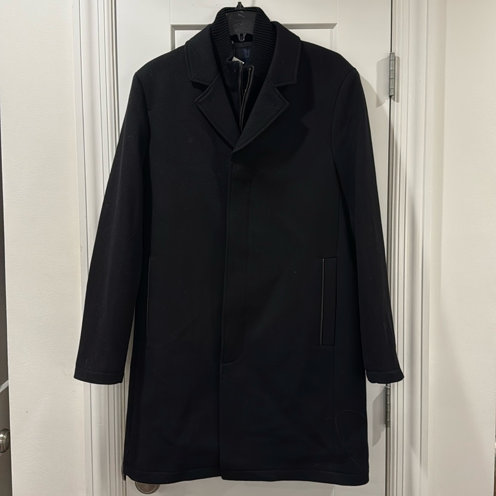 Cole Haan men’s size medium coat, black knee length